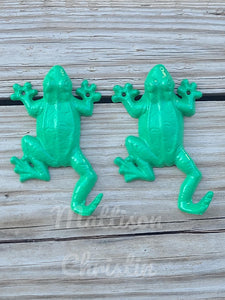 2 Green Frog Hook Towel Key Coat