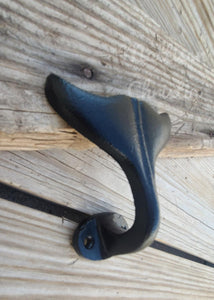 Black Whale Tail Fluke Hooks