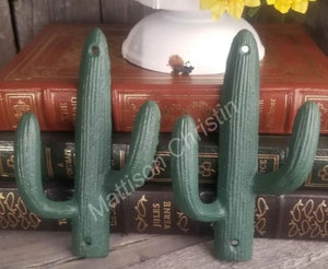 Green Cactus Hooks Set 2